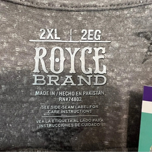 NWT “USA” Women’s T-shirt - Picture 4 of 7